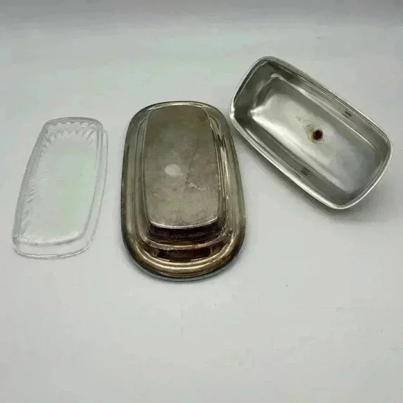 Vintage Silveplate, Butter Dish Elegant Patterned Pineapple Top, Glass insert - Picture 8 of 12